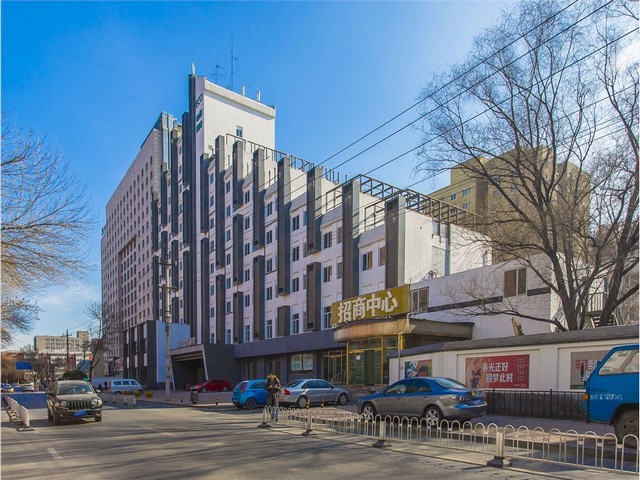 湖南圆瓶全自动贴标机定制价格